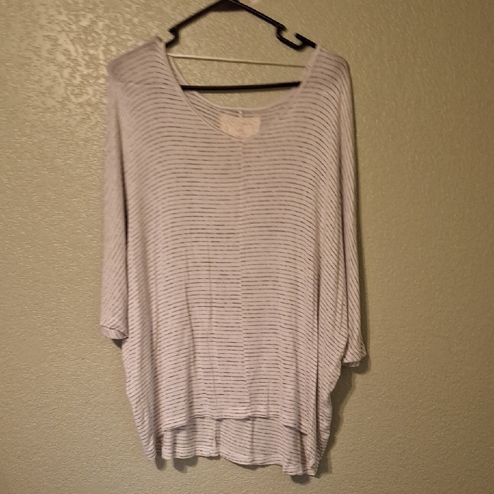 Cupio Tan Tunic with Wide Scoop Neck 3/4 Sleeves and Boxy Relaxed Fit
